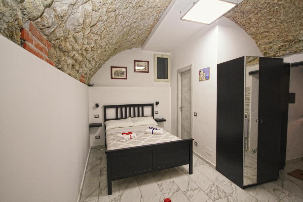 Hotel Il Rifugio 21 Pozzuoli Zewnętrze zdjęcie