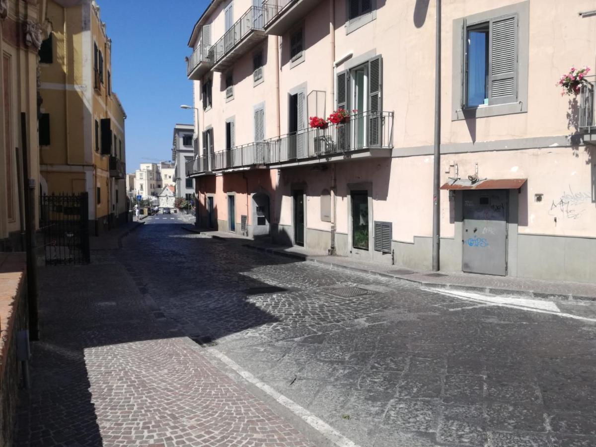 Hotel Il Rifugio 21 Pozzuoli Zewnętrze zdjęcie