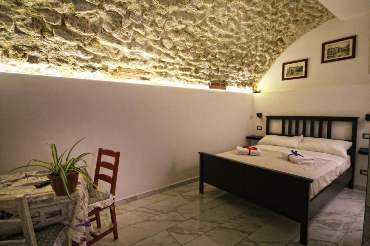Hotel Il Rifugio 21 Pozzuoli Zewnętrze zdjęcie